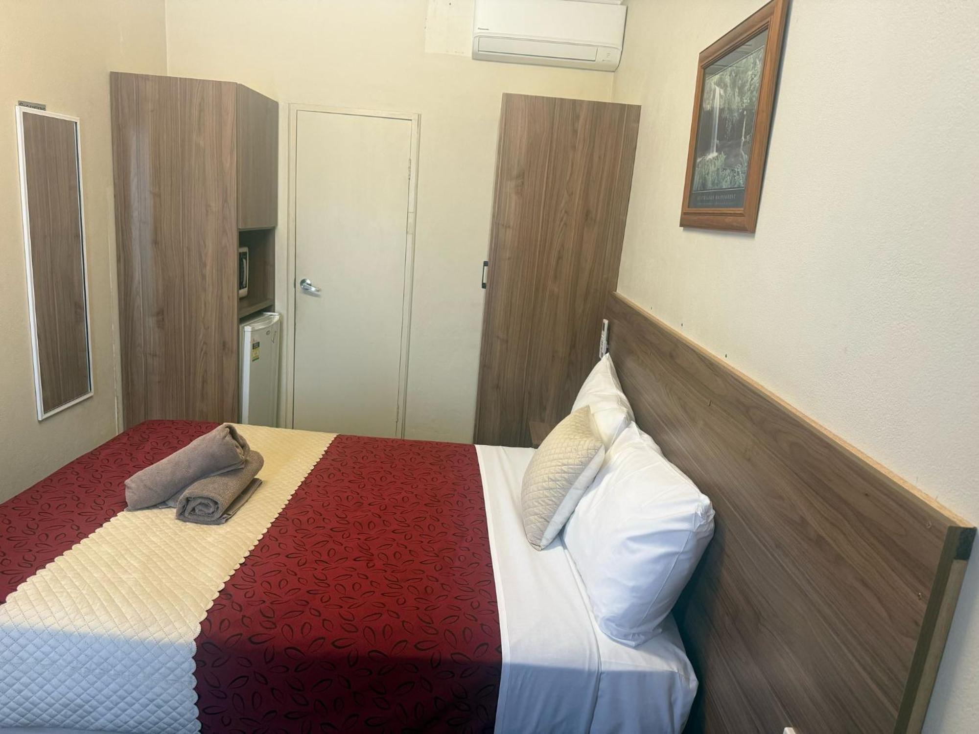 Wattle Tree Motel Cootamundra Zewnętrze zdjęcie